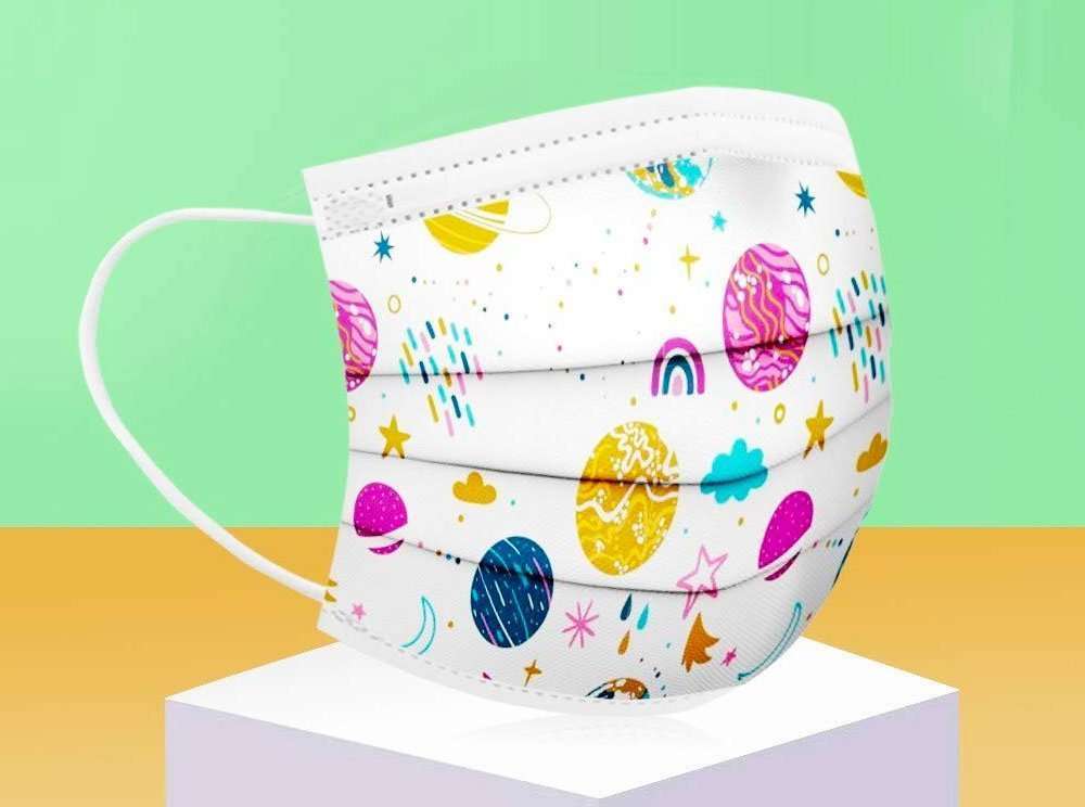 Mascarilla quirúrgica infantil con dibujos